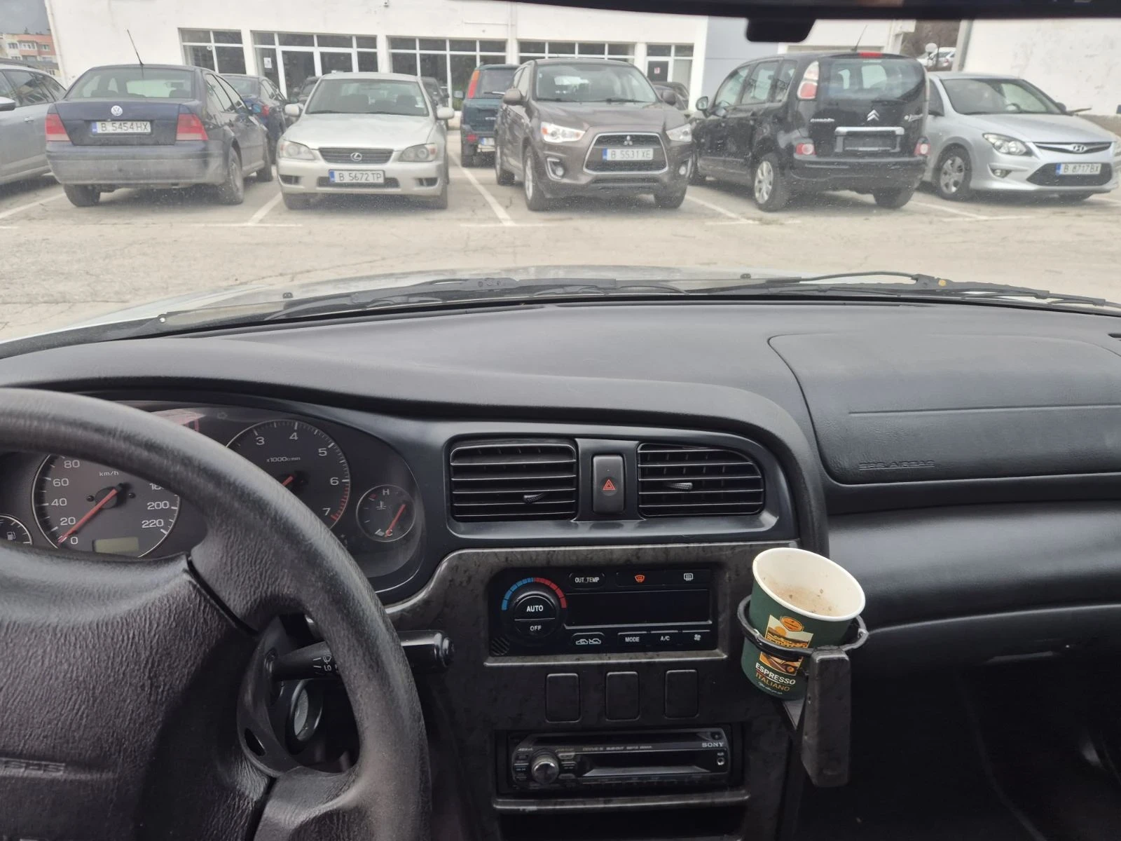 Subaru Legacy 2.0 125 �.�. | Mobile.bg � ����������� 9