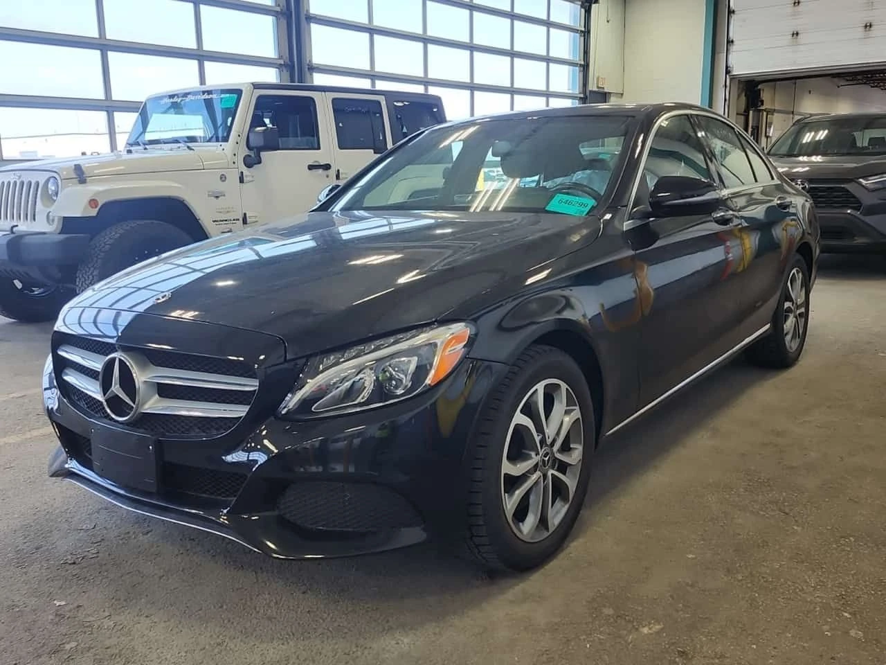 Mercedes-Benz C 300 * 4MATIC Sedan * CARFAX * ���� �� �� | Mobile.bg � ����������� 6