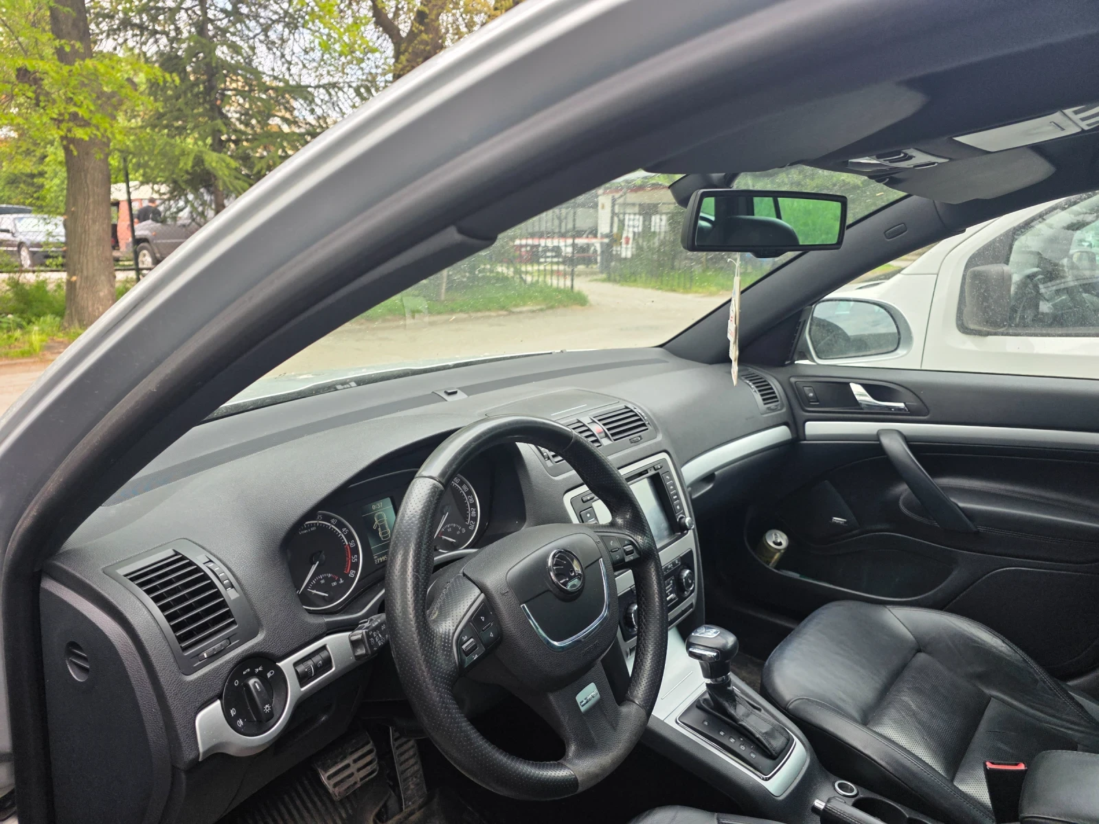 Skoda Octavia VRS, снимка 15 - Автомобили и джипове - 54552755