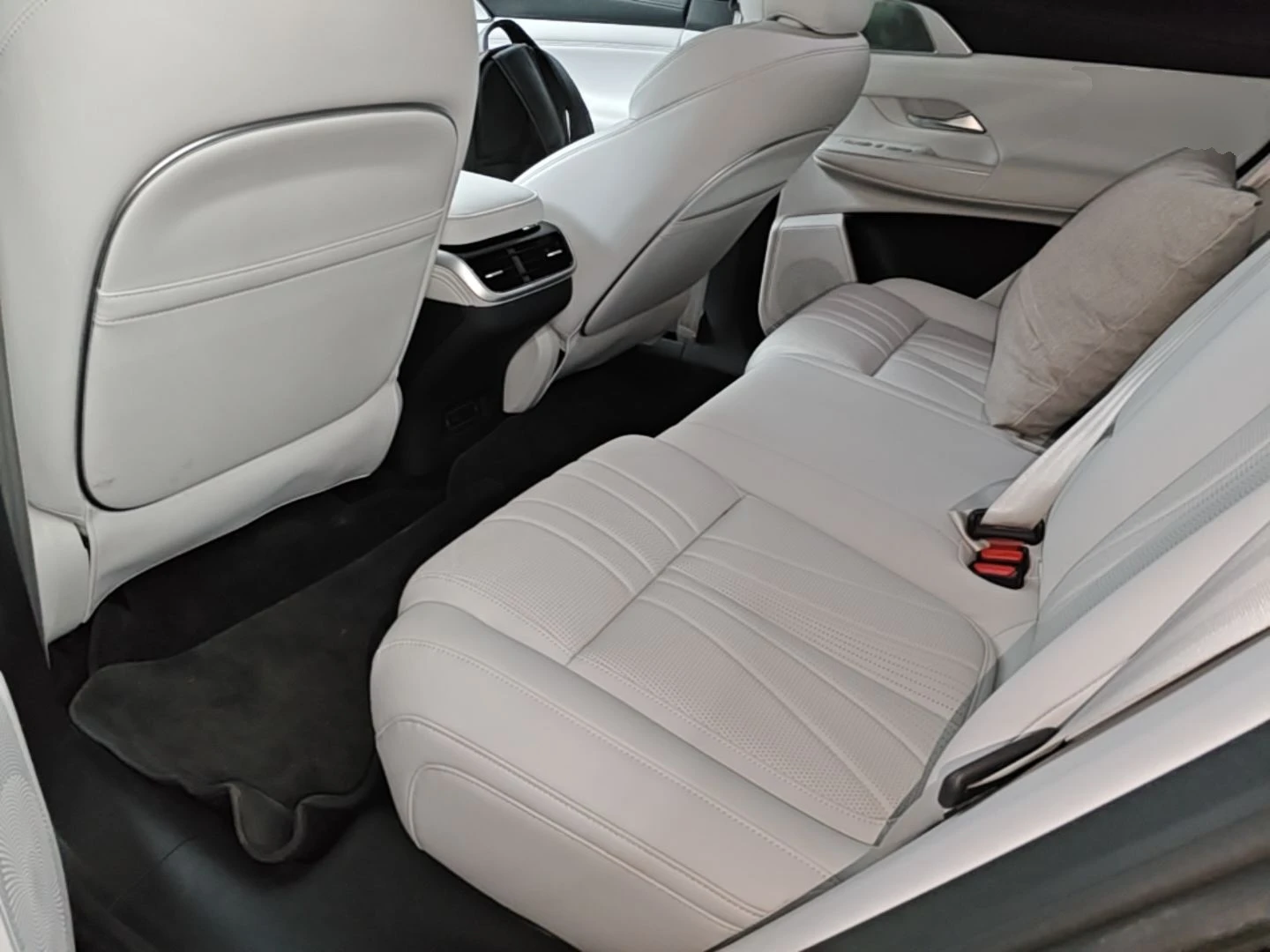 Xpeng G9 G9 RWD Pro 98kWh | Mobile.bg � ����������� 12