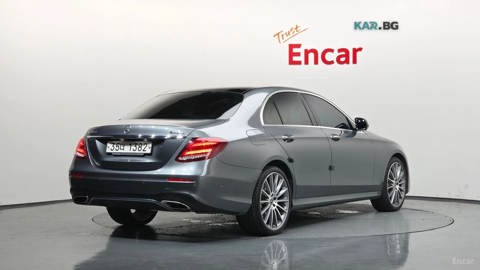 Mercedes-Benz E 350 4MATIC* AMG-LINE* DRIVE-ASSIST* 360CAM* BURMESTER*, снимка 3 - Автомобили и джипове - 54796225