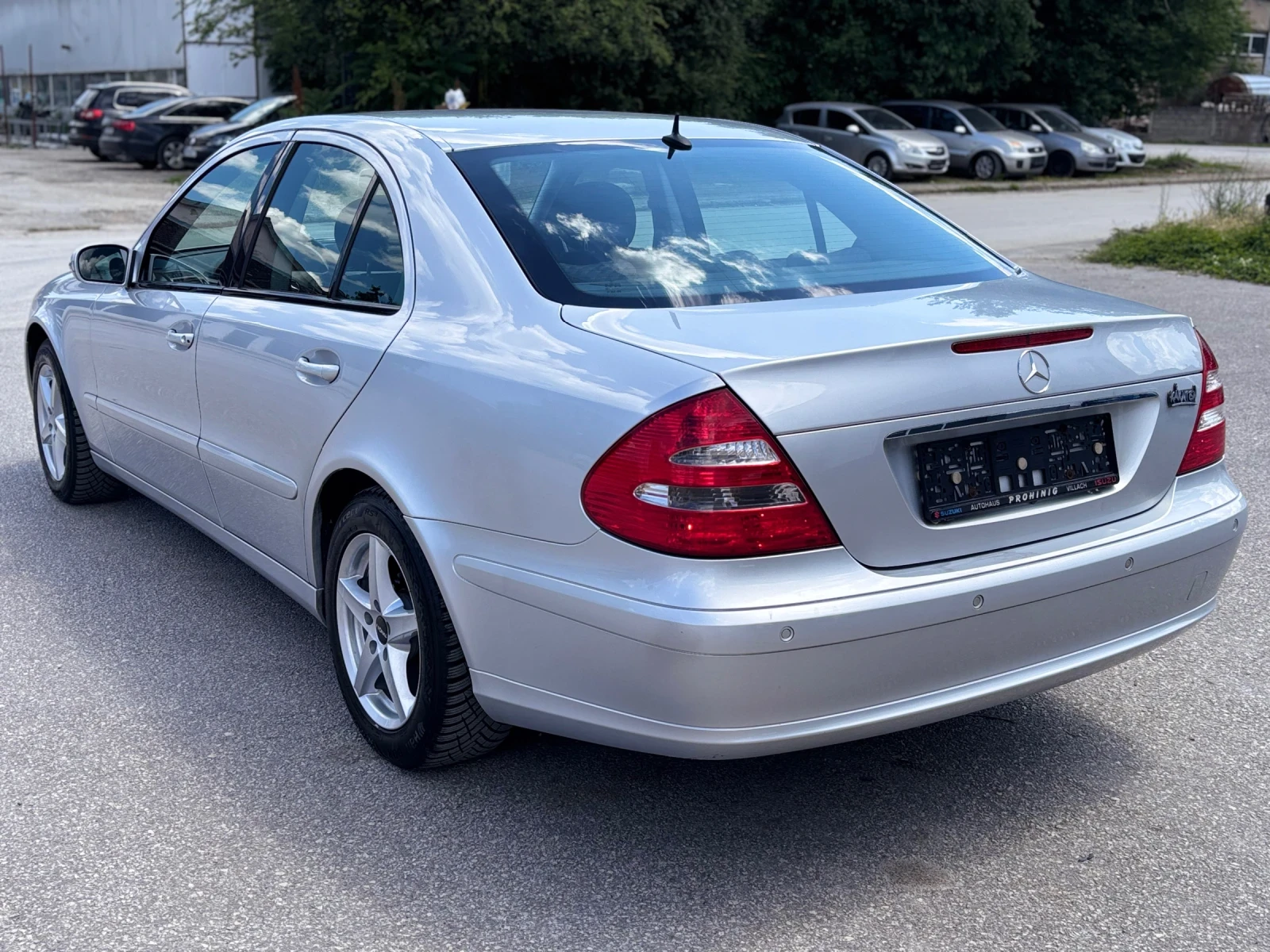 Mercedes-Benz E 280 3.0 V6 4Matic , снимка 3 - Автомобили и джипове - 54853168