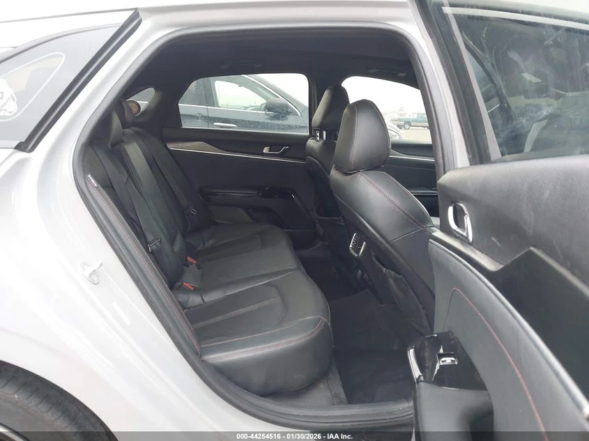 Kia K5 Gt, снимка 8 - Автомобили и джипове - 54860652