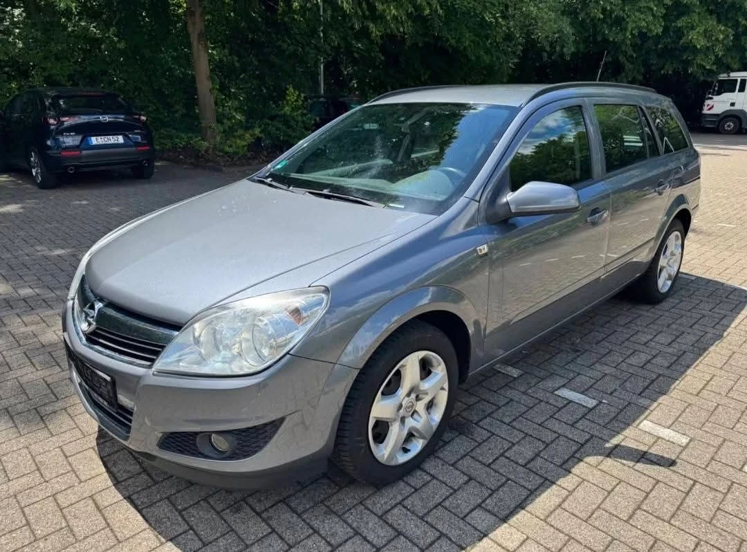 Opel Astra, снимка 7 - Автомобили и джипове - 55364602