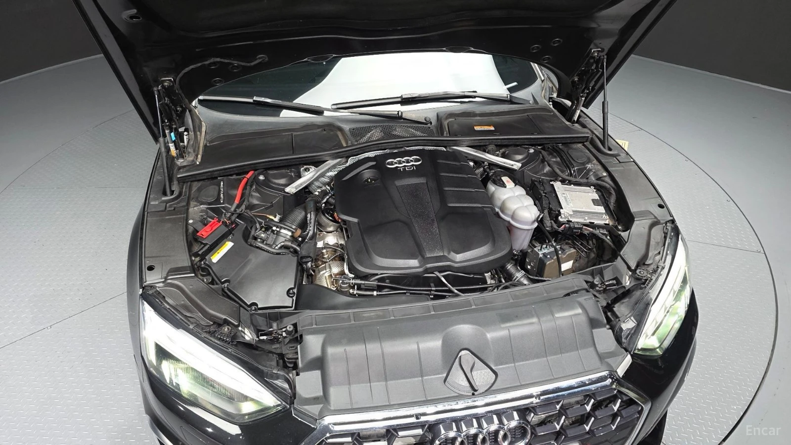 Audi A5 QUATTRO* PREMIUM* SPORTSBACK* DISTRONIC* ОБДУХВАНЕ, снимка 6 - Автомобили и джипове - 55623847