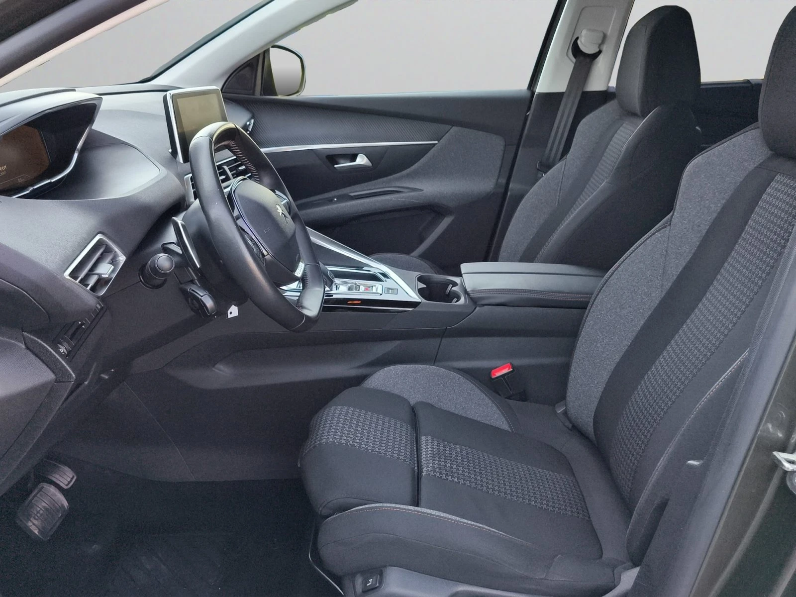Peugeot 5008 NEW ACTIVE  1.5 BlueHDI 130 EAT8 Е 6.2//2011R20, снимка 11 - Автомобили и джипове - 55642539