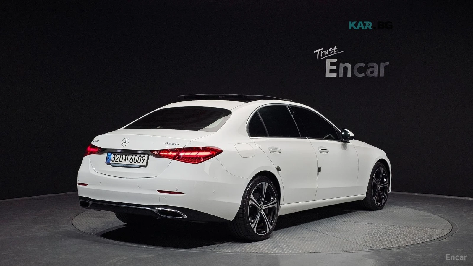Mercedes-Benz C 300 AVANTGARDE* ПАМЕТ* ПОДГРЕВ* 360 КАМЕРА* ПАНО, снимка 4 - Автомобили и джипове - 55791371