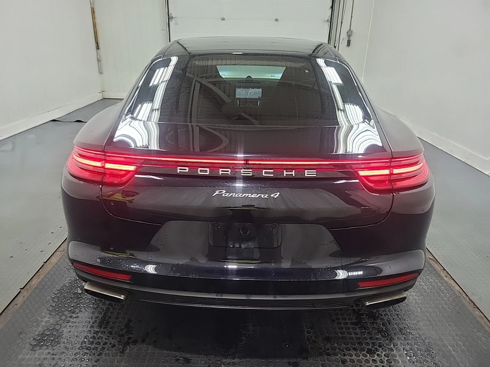 Porsche Panamera 4 / matrix / BOSE / CARFAX / АВТОКРЕДИТ , снимка 17 - Автомобили и джипове - 55875893