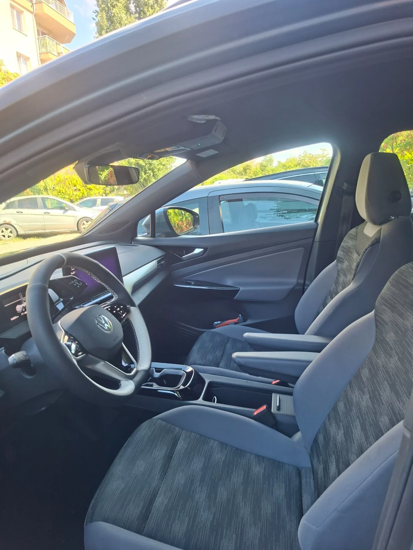 VW ID.4, снимка 8 - Автомобили и джипове - 56099536