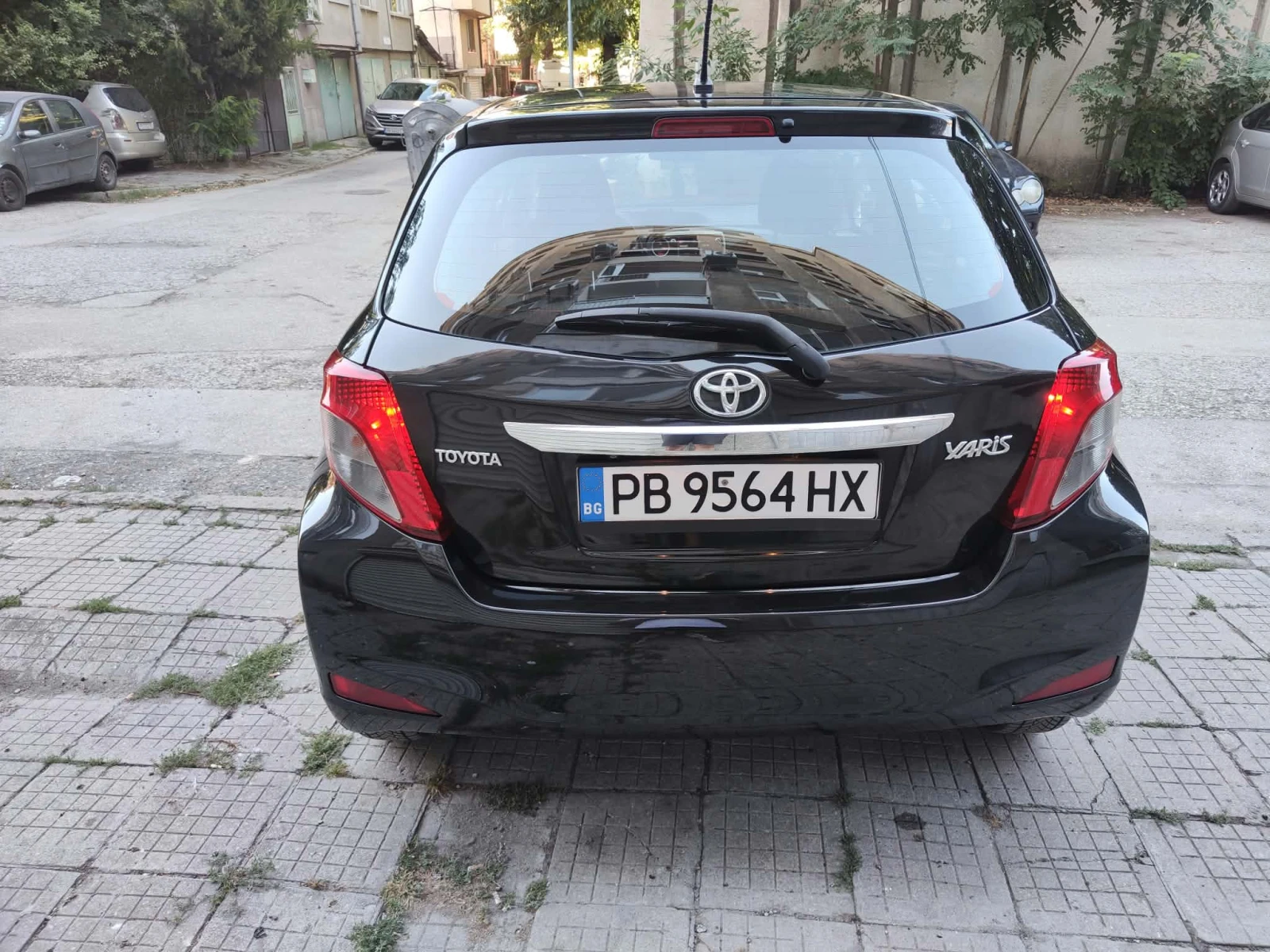 Toyota Yaris 1.33, снимка 4 - Автомобили и джипове - 56108879