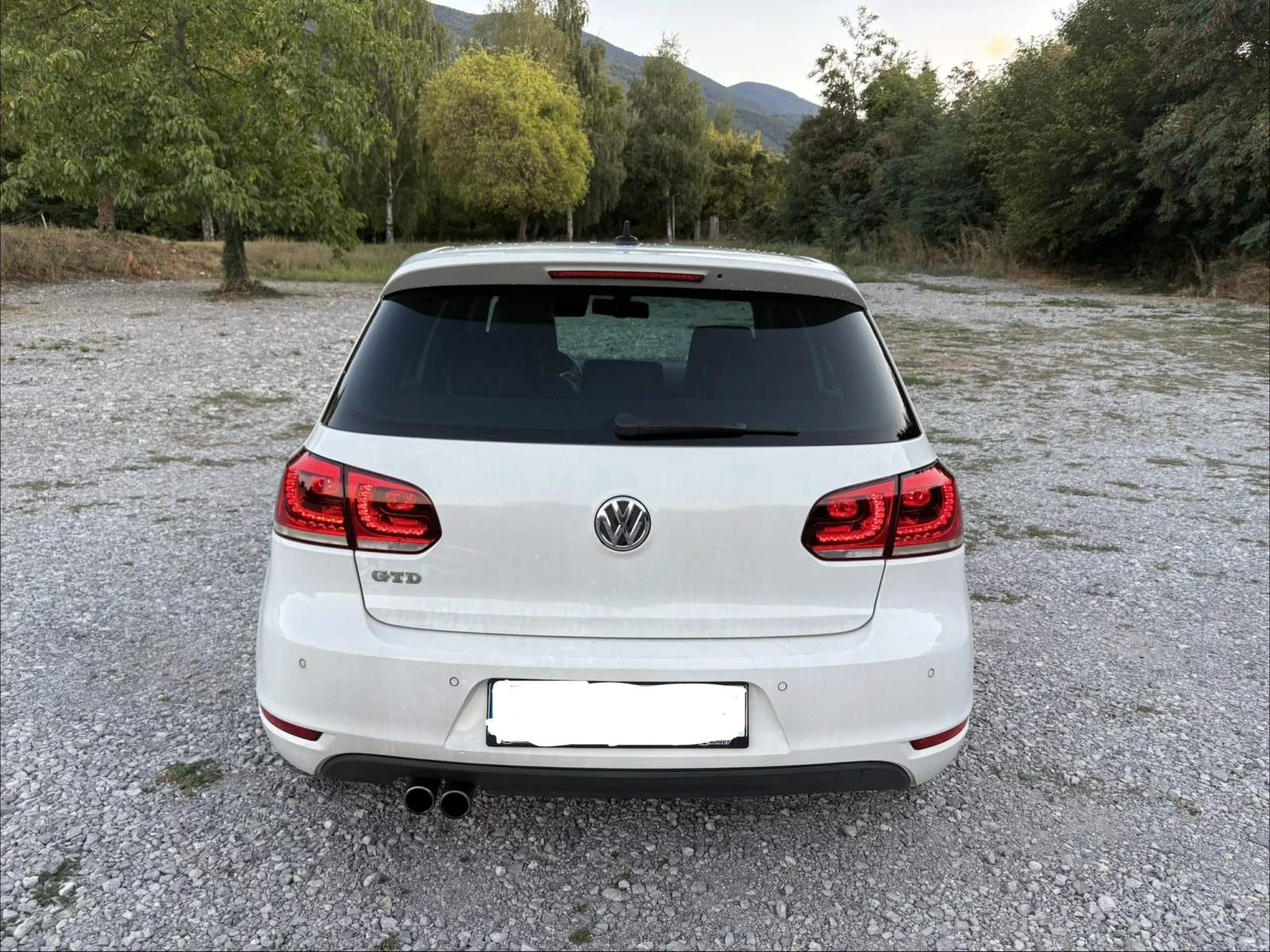 VW Golf 2.0 GTD, снимка 4 - Автомобили и джипове - 56239159