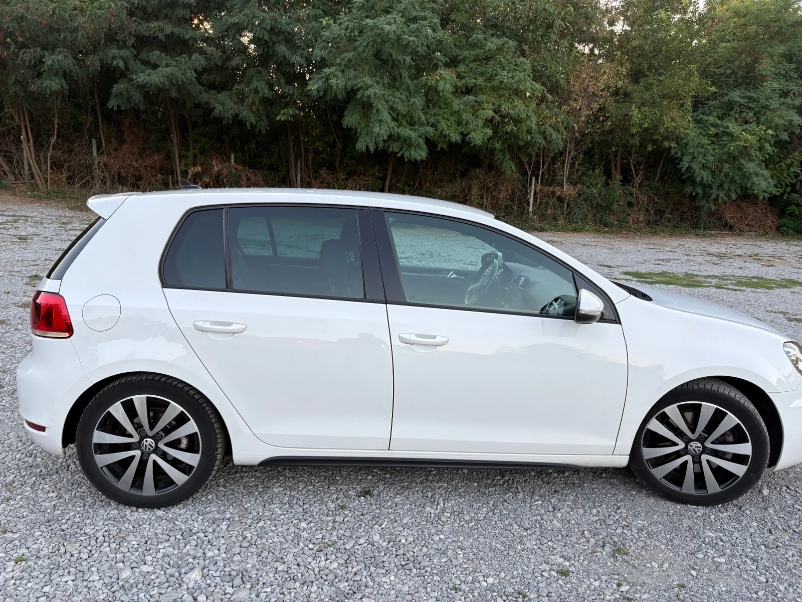 VW Golf 2.0 GTD, снимка 3 - Автомобили и джипове - 56239159
