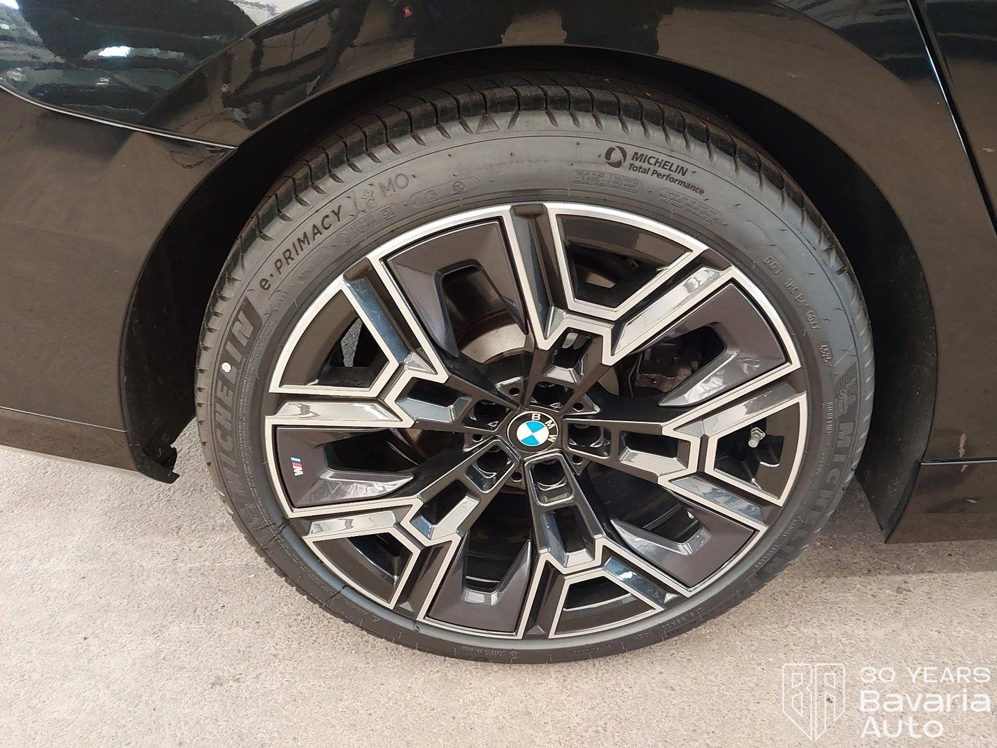 BMW 520 i Steptronic, снимка 13 - Автомобили и джипове - 56302778