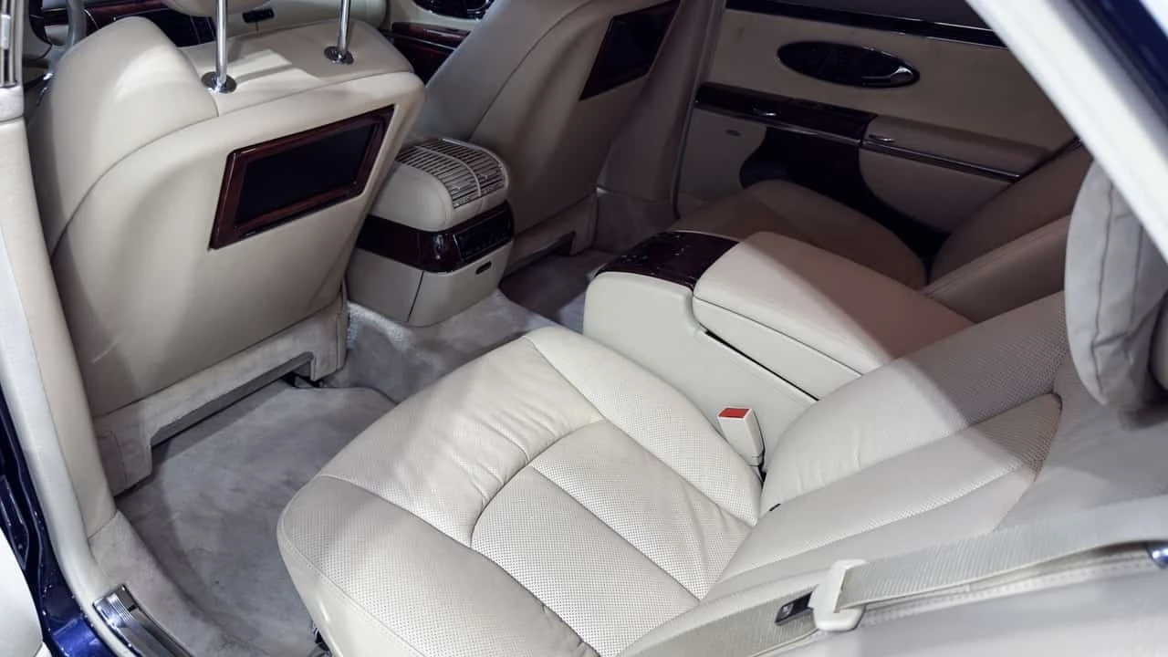 Maybach 57 * 4dr Sdn SWB * CARFAX * ���� �� �� | Mobile.bg � ����������� 10