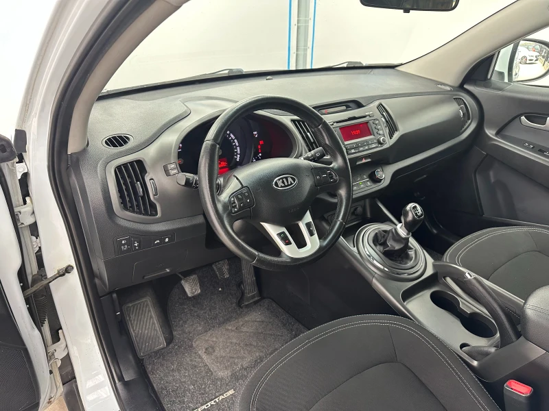 Kia Sportage 1.7crdi 6c.k Euro 5A, снимка 9 - Автомобили и джипове - 51906143