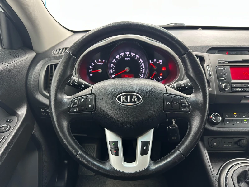 Kia Sportage 1.7crdi 6c.k Euro 5A, снимка 8 - Автомобили и джипове - 51906143