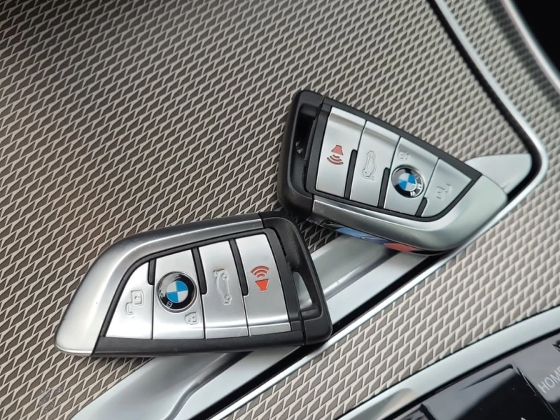 BMW X5 * M50I * CARFAX * БЕЗ ПЪРВОНАЧАЛНА ВНОСКА, снимка 9 - Автомобили и джипове - 52943320