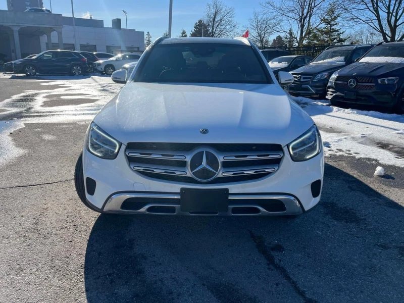 Mercedes-Benz GLC 300 2020 4MATIC * CARFAX * БЕЗ ПЪРВОНАЧАЛНА ВНОСКА, снимка 2 - Автомобили и джипове - 53038541