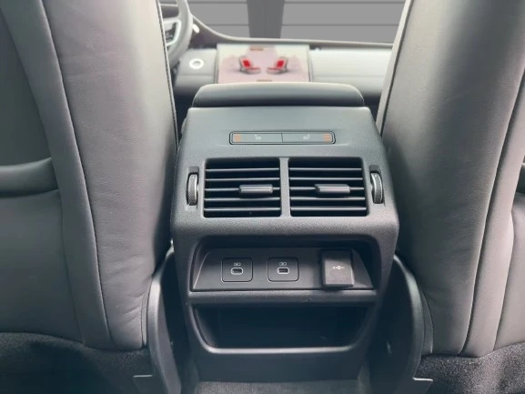 Land Rover Discovery Sport D200 = Dynamic HSE = 7 Seats Гаранция, снимка 11 - Автомобили и джипове - 55070508