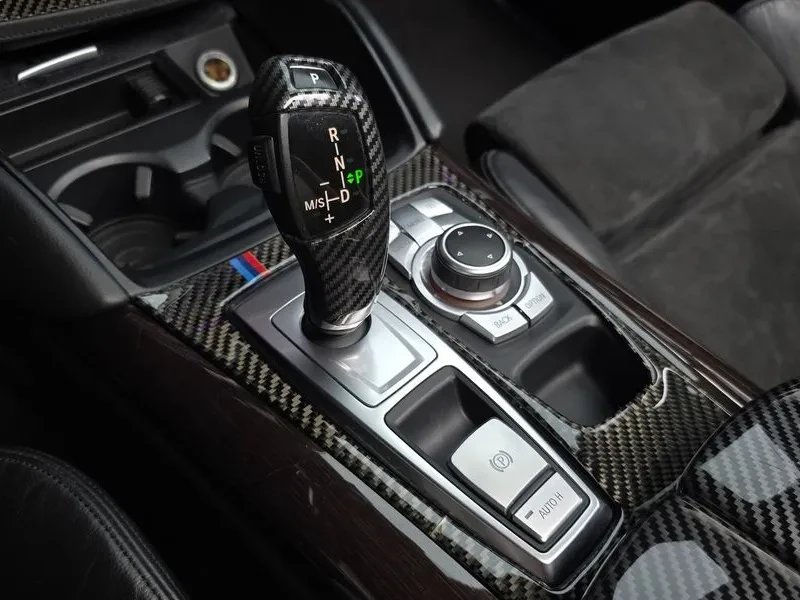 BMW X6 40D, снимка 9 - Автомобили и джипове - 56163446