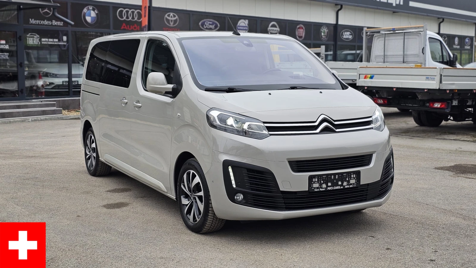 Citroen Spacetourer 2.0HDI 6SP CH-8 МЕСТА-ИСТОРИЯ-ФУЛ-ТОП СЪСТ.-ЛИЗИНГ, снимка 1