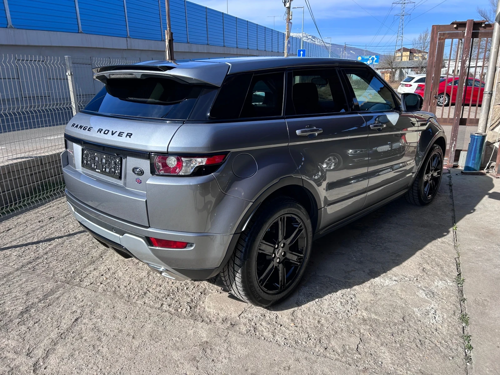 Land Rover Evoque 2.2SD4 190к.с 125000км - изображение 4