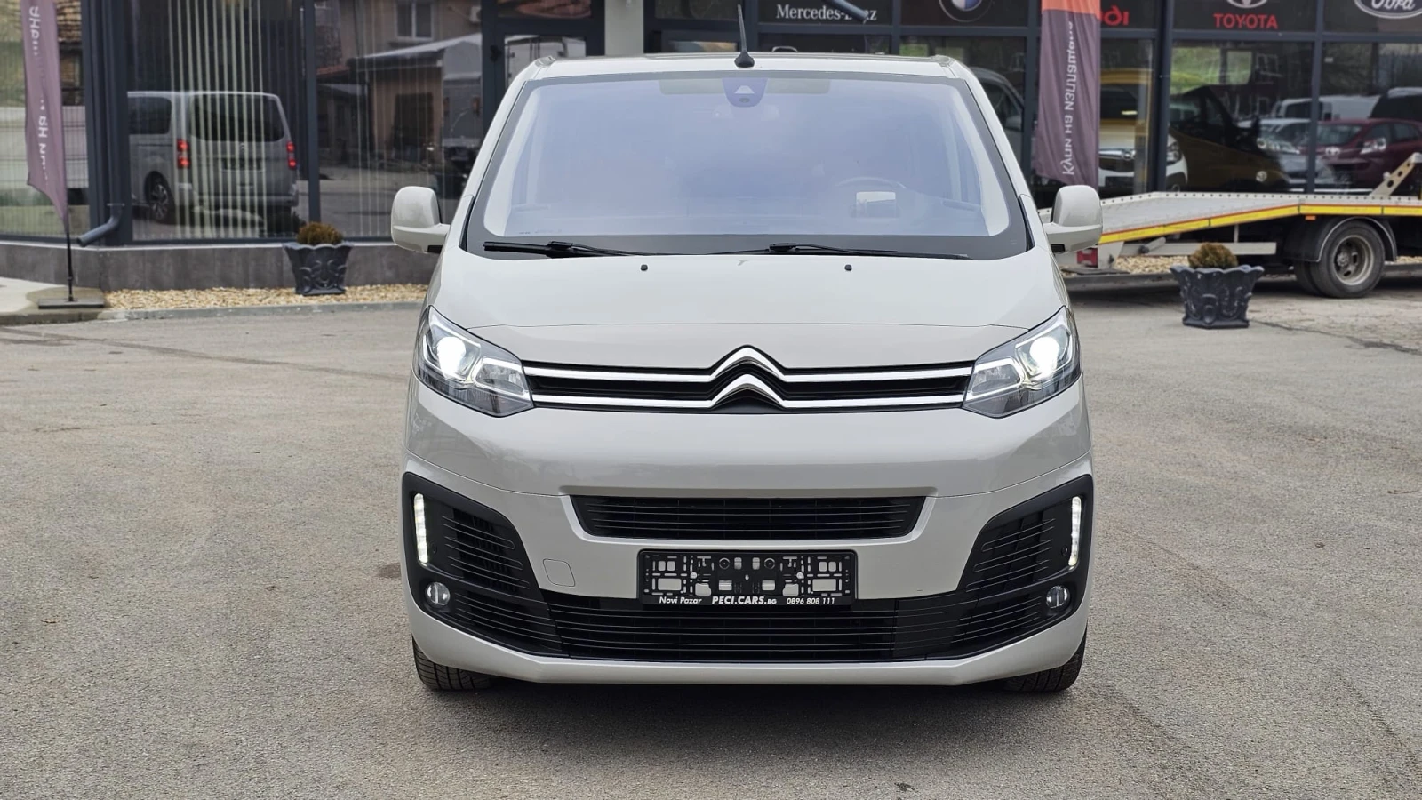 Citroen Spacetourer 2.0HDI 6SP CH-8 МЕСТА-ИСТОРИЯ-ФУЛ-ТОП СЪСТ.-ЛИЗИНГ - изображение 2