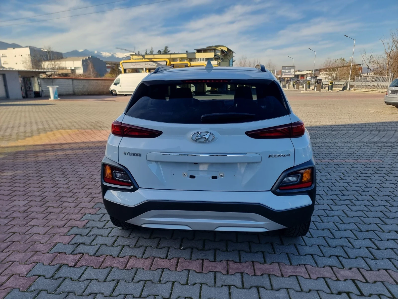 Hyundai Kona 1.6 CRDI - изображение 4