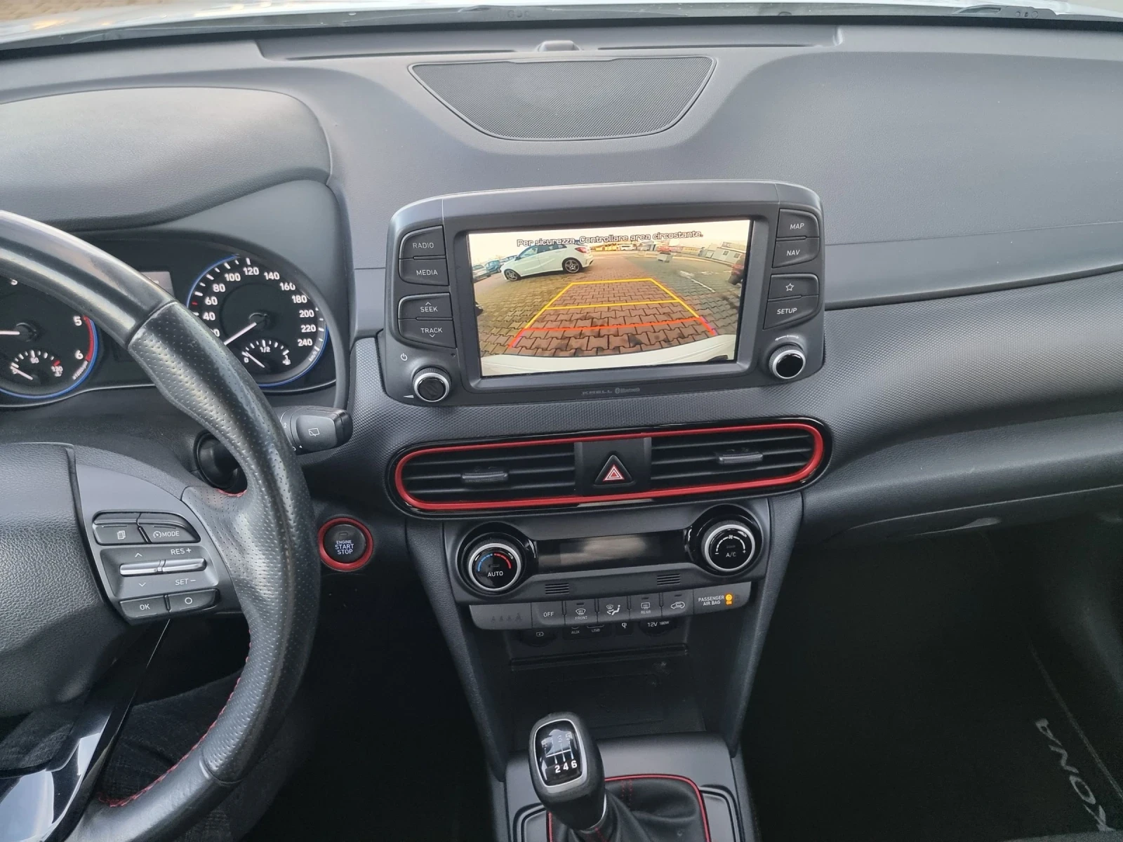 Hyundai Kona 1.6 CRDI - изображение 10