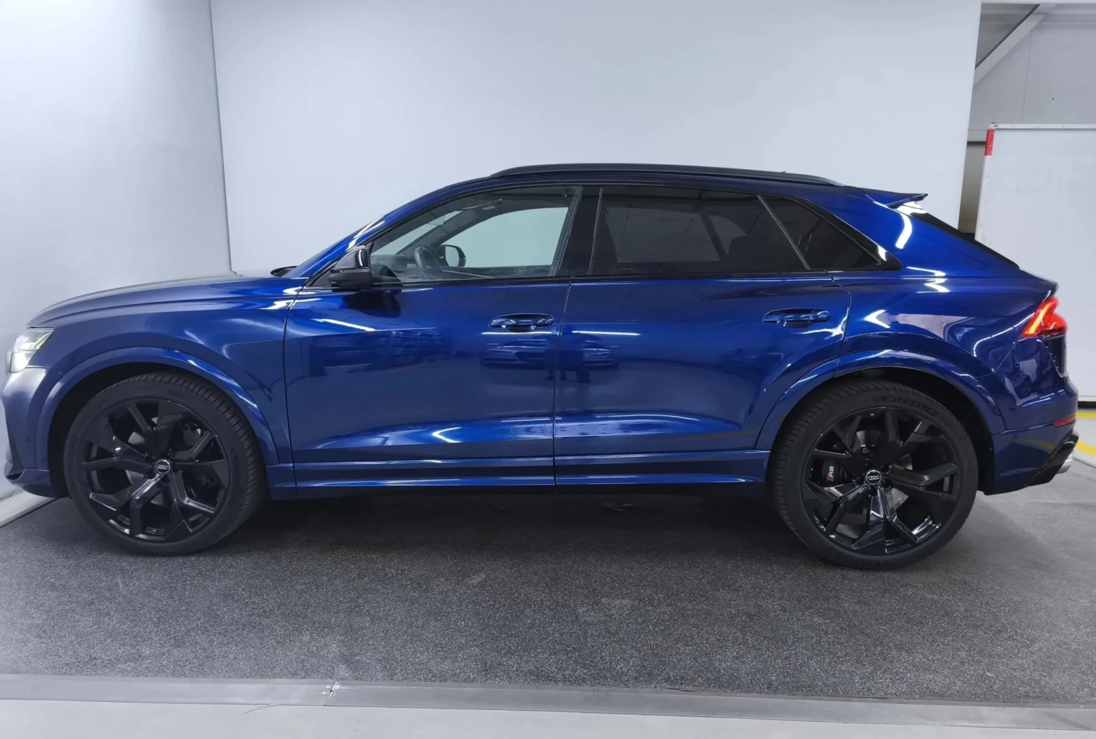 Audi RSQ8 4.0TFSI Quattro - изображение 2