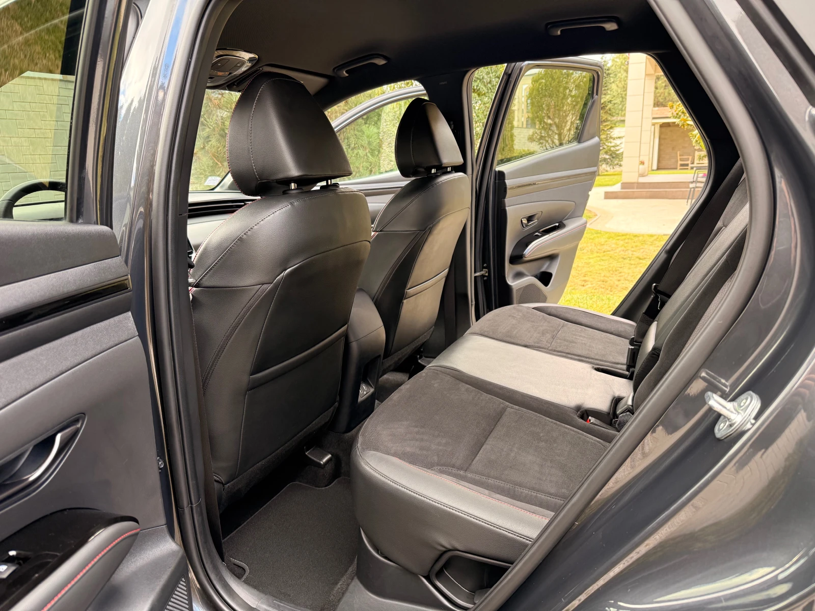 Hyundai Tucson 1.6 T-GDI* 2024�* 230�.�. HYBRID* N-LINE | Mobile.bg � ����������� 11