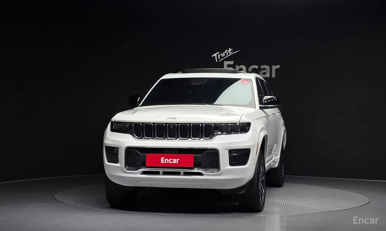 Jeep Grand cherokee OVERLAND* ДИСТРОНИК* ОБДУХВАНЕ* ХЕДЪП* , снимка 3 - Автомобили и джипове - 54301348