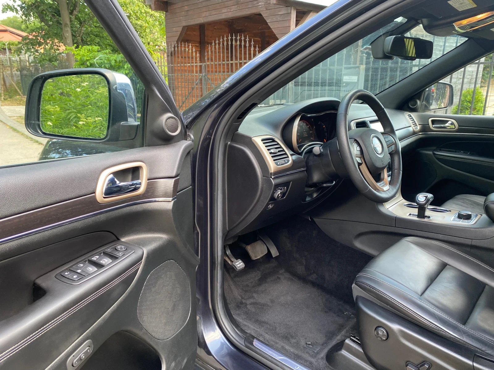 Jeep Grand cherokee 3.6 бензин, снимка 7 - Автомобили и джипове - 55611856