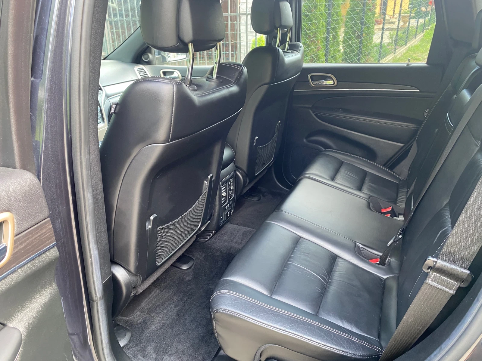 Jeep Grand cherokee 3.6 бензин, снимка 15 - Автомобили и джипове - 55611856