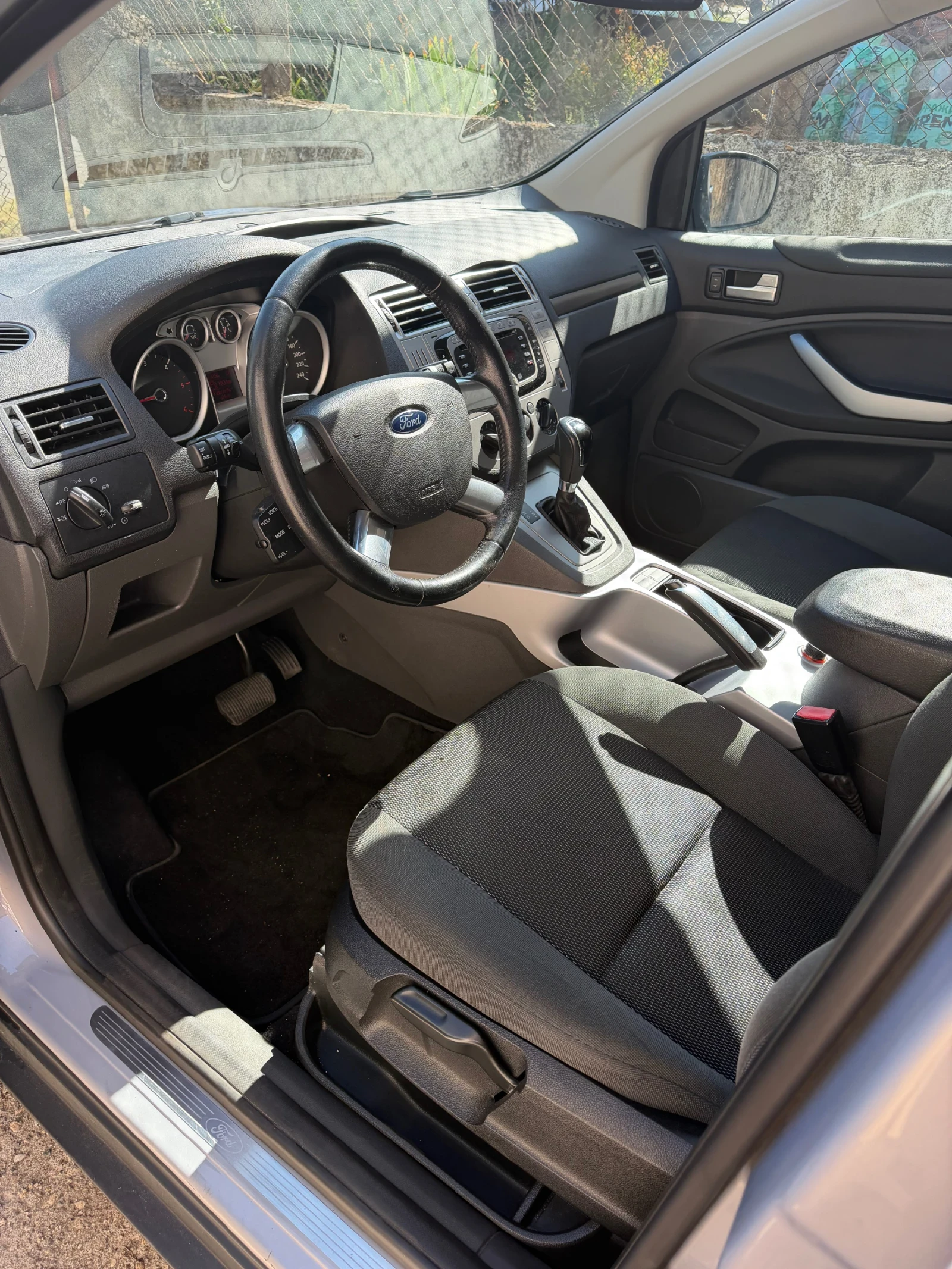 Ford Kuga, снимка 7 - Автомобили и джипове - 56049801