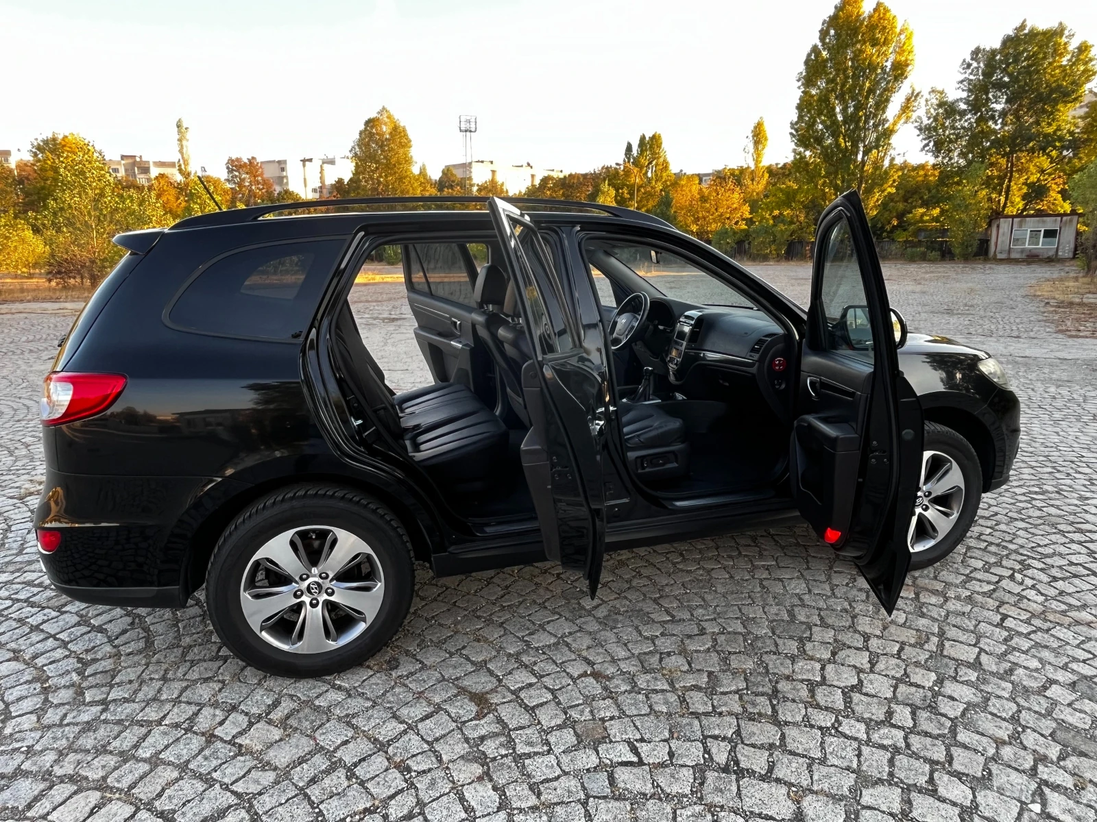 Hyundai Santa fe, снимка 5 - Автомобили и джипове - 56403429