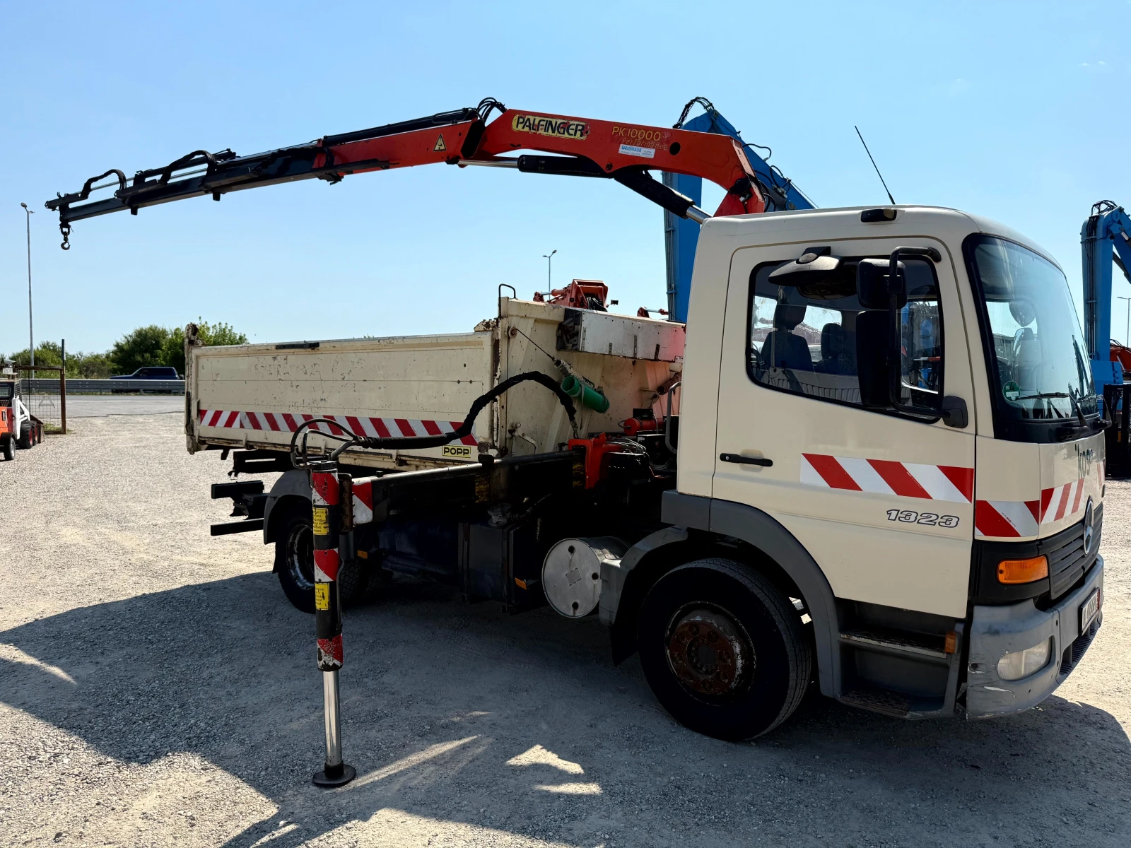 Mercedes-Benz Atego 1323 КРАН PALFINGER PK10000 - изображение 10