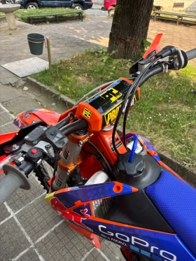 Обява за продажба на Ktm SX-F 250 Factory Editon /Fmf /Регистарция ~7 700 лв. - изображение 4