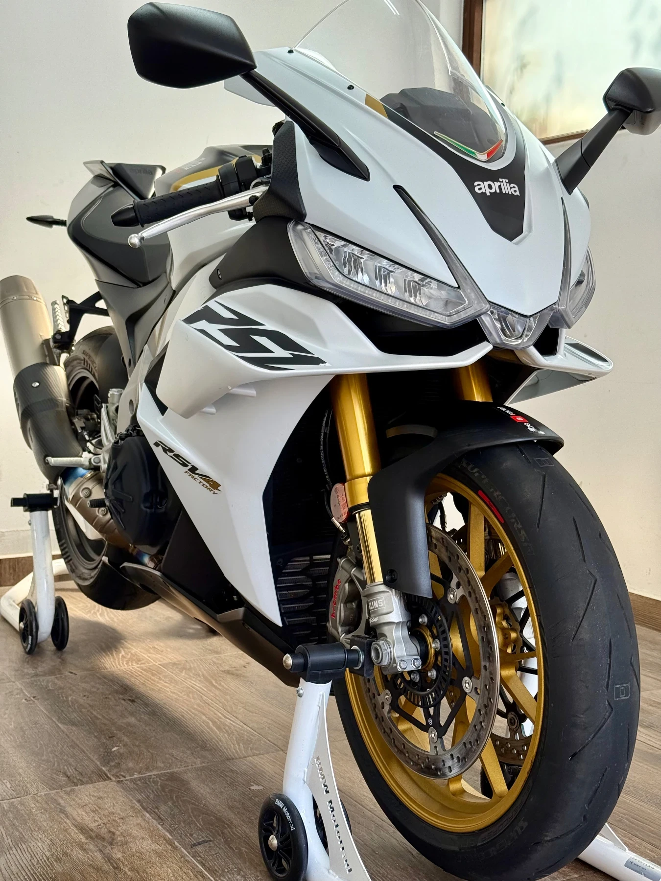 Aprilia RSV4 1100 FACTORY | Mobile.bg   1