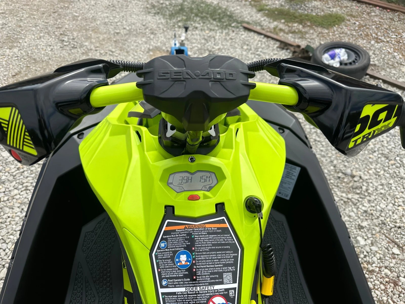 Джет Bombardier Sea Doo Spark Trixx 3UP, снимка 7 - Воден транспорт - 54487133