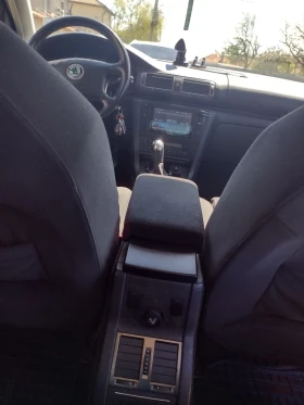 Skoda Superb, снимка 2