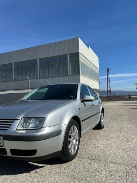 VW Bora, снимка 2 - Автомобили и джипове - 53624990