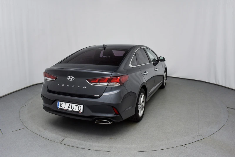 Hyundai Sonata 2.0 LPI, снимка 7 - Автомобили и джипове - 45299673