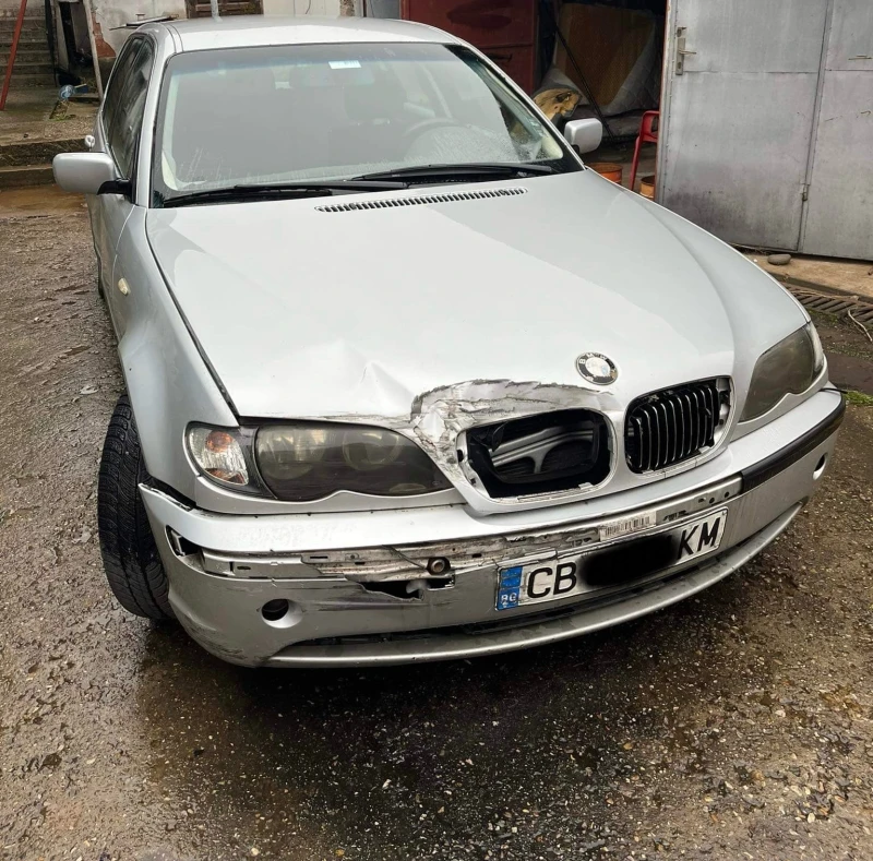 BMW 320 320i, снимка 1 - Автомобили и джипове - 46893587