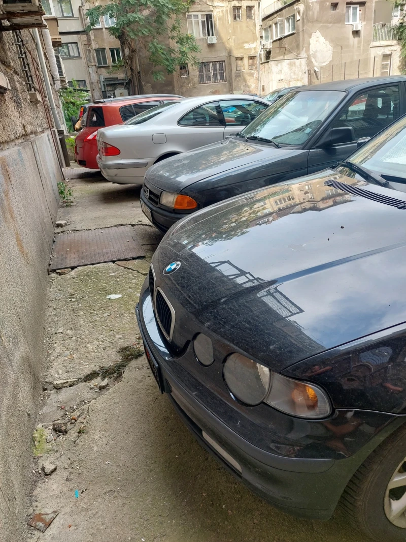 BMW 318, снимка 7 - Автомобили и джипове - 46899274