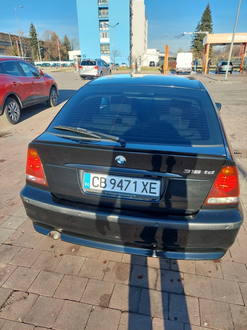 BMW 318, снимка 6 - Автомобили и джипове - 46899274