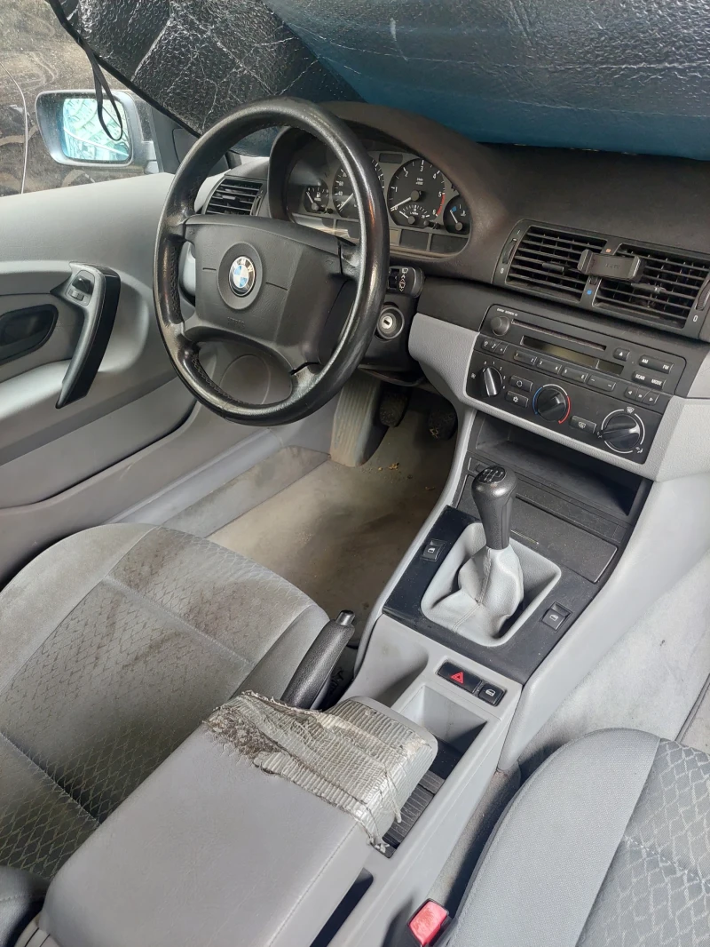 BMW 318, снимка 11 - Автомобили и джипове - 46899274