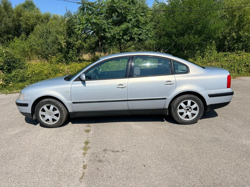 VW Passat 1.8 ГАЗ, снимка 7 - Автомобили и джипове - 47967250