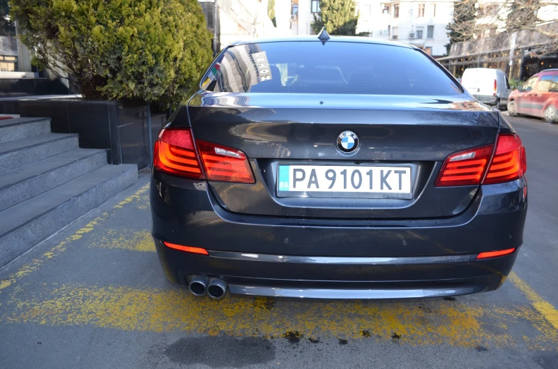 BMW 520, снимка 12 - Автомобили и джипове - 48602950