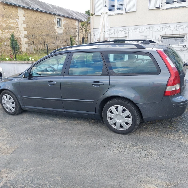 Volvo V50, снимка 8 - Автомобили и джипове - 52336680
